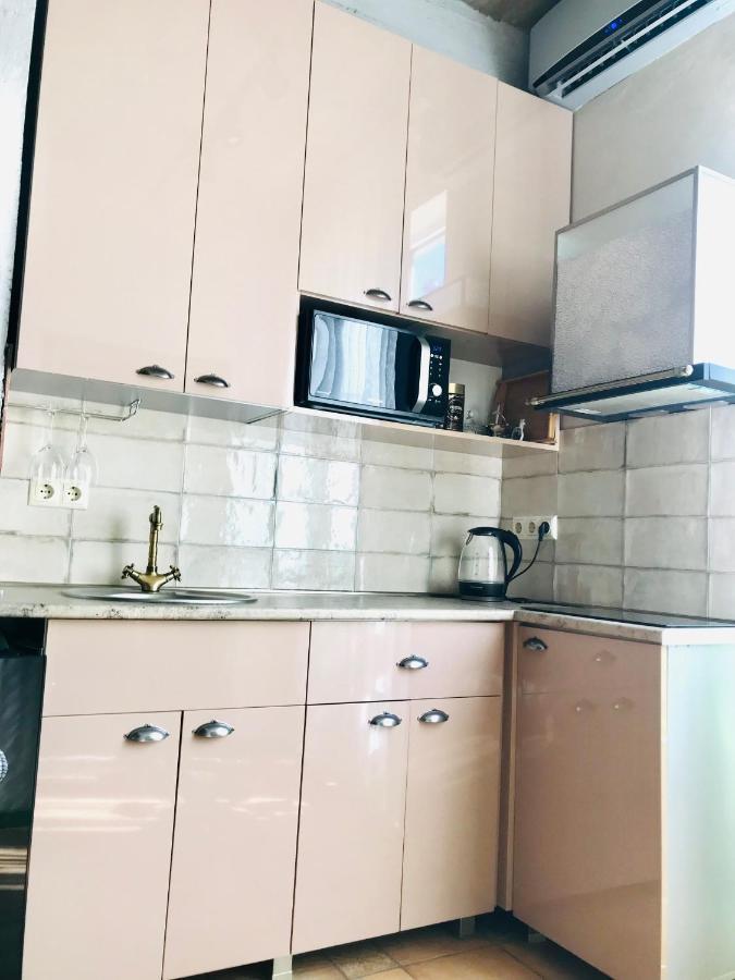 T2&T3 Apartments Levanto Tbilisi Esterno foto