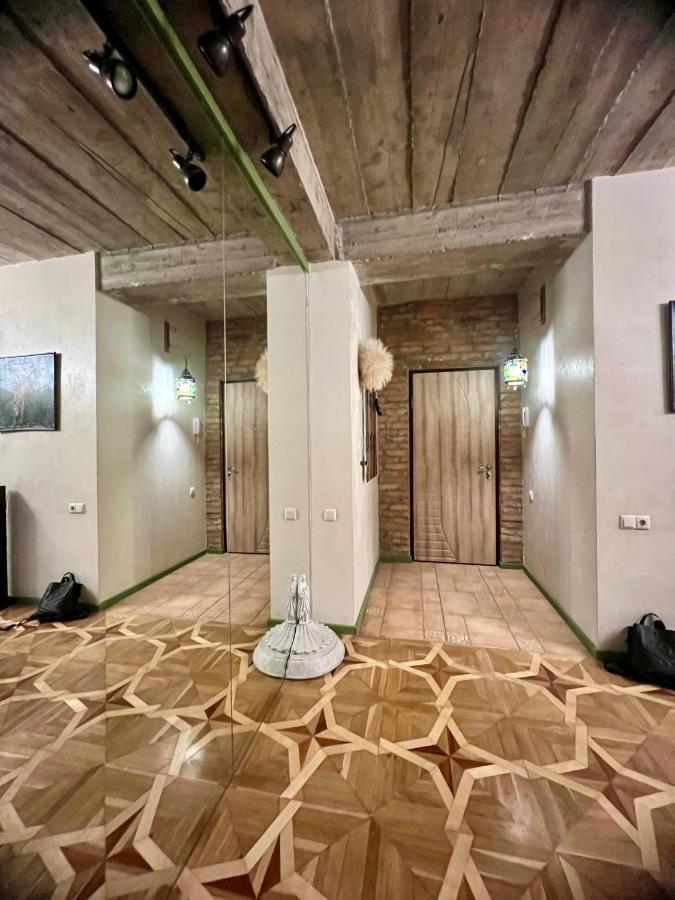 T2&T3 Apartments Levanto Tbilisi Esterno foto