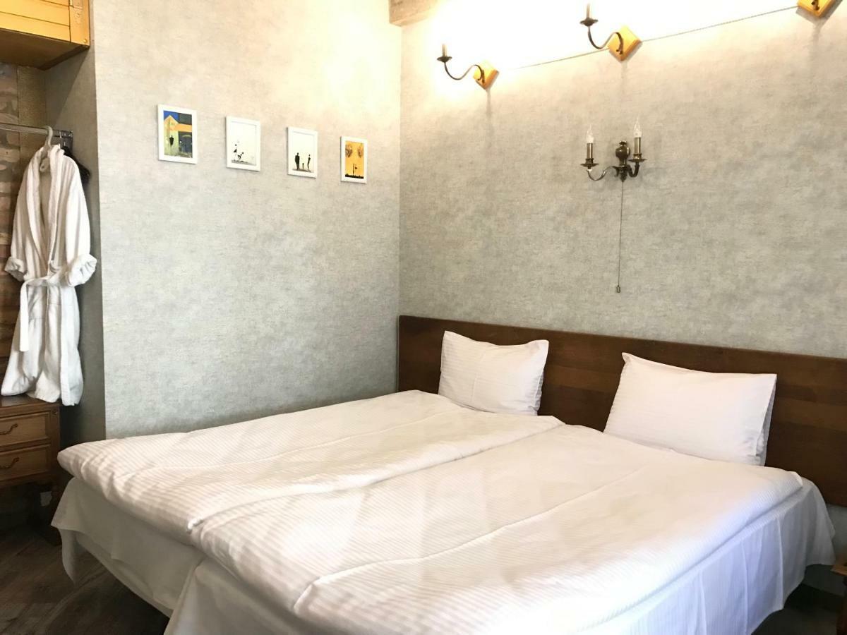 T2&T3 Apartments Levanto Tbilisi Esterno foto